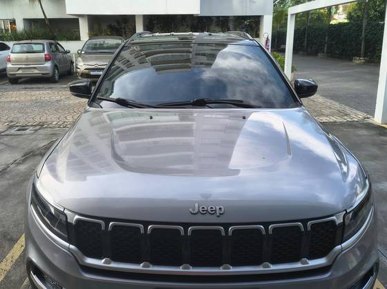 JEEP COMMANDER 1.3 T270 TURBO FLEX LONGITUDE AT6 JEEP COMMANDER 1.3 T270 TURBO FLEX LONGITUDE AT6